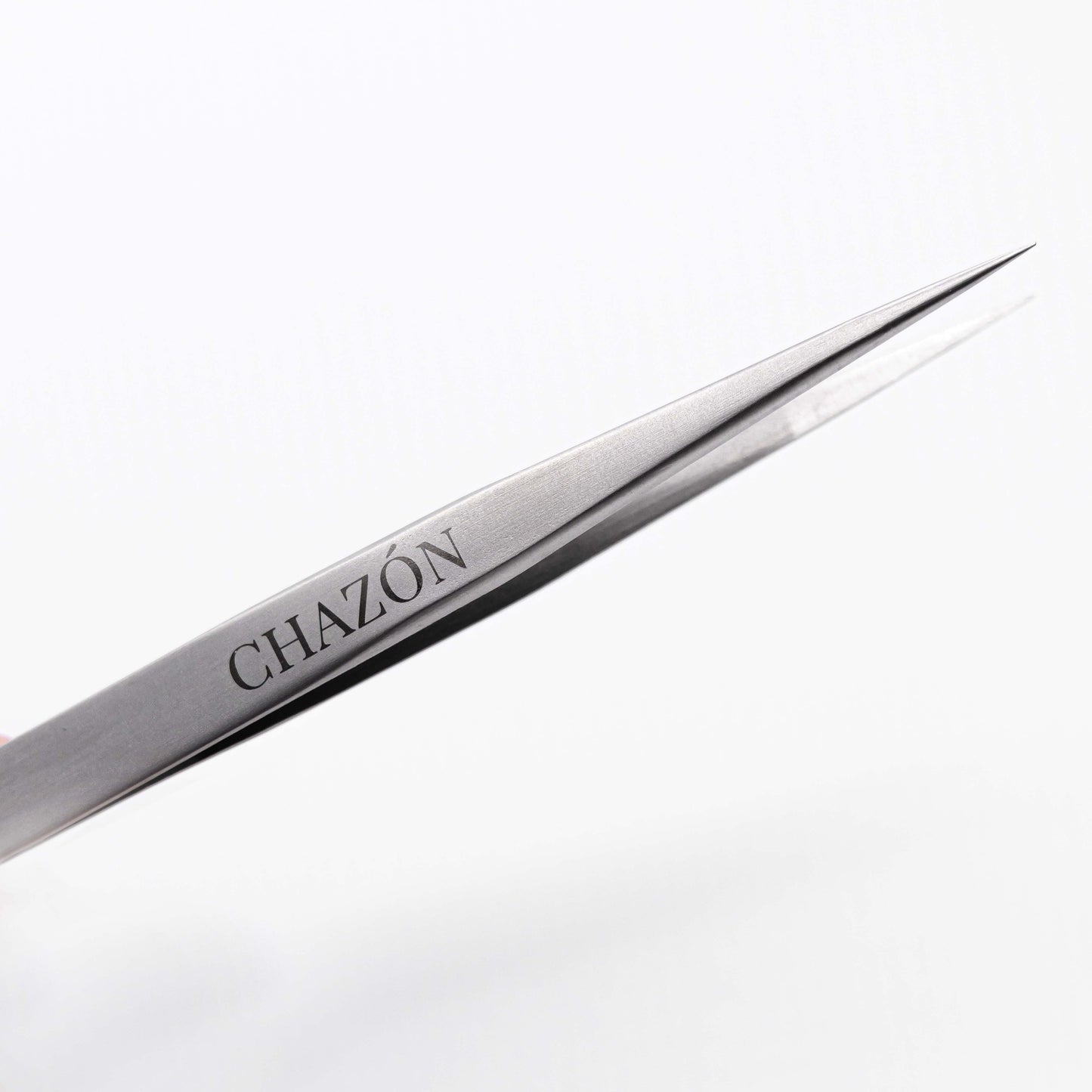 Mini Chazón Tweezers – Viral Stainless Steel Tool for Eyebrows, Chin, Mustache & Facial Hair